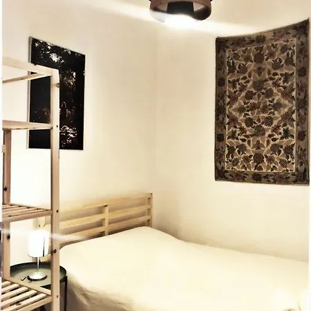 Huge 10 Bedroom In Principe Real. Heart Of Lisbon. *
