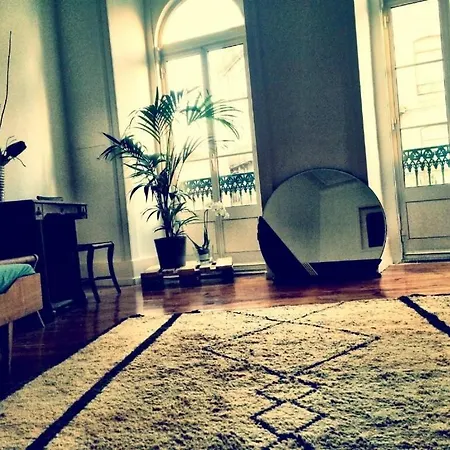 Huge 10 Bedroom In Principe Real. Heart Of Lisbon. Lisboa