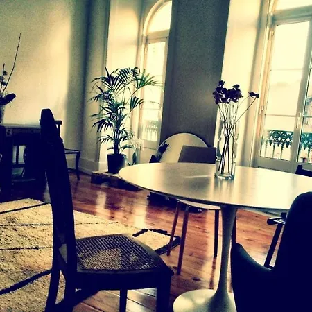 Lejlighed Huge 10 Bedroom In Principe Real. Heart Of Lisbon. Lisboa