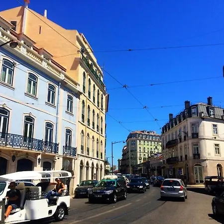Huge 10 Bedroom In Principe Real. Heart Of Lisbon. *