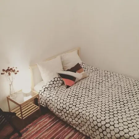 Huge 10 Bedroom In Principe Real. Heart Of Lisbon. Apartman