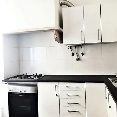 Apartman Huge 10 Bedroom In Principe Real. Heart Of Lisbon.
